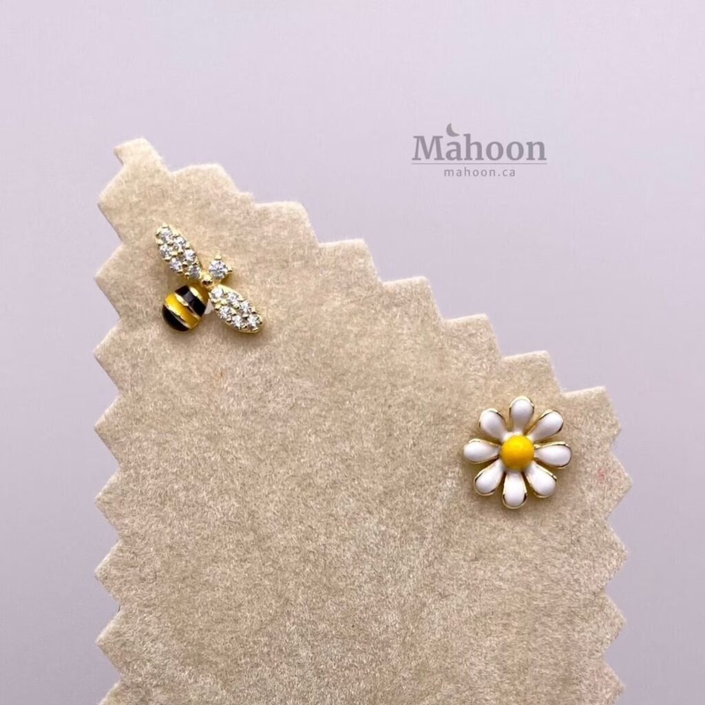Bee Daisy Earrings, Mismatched Studs